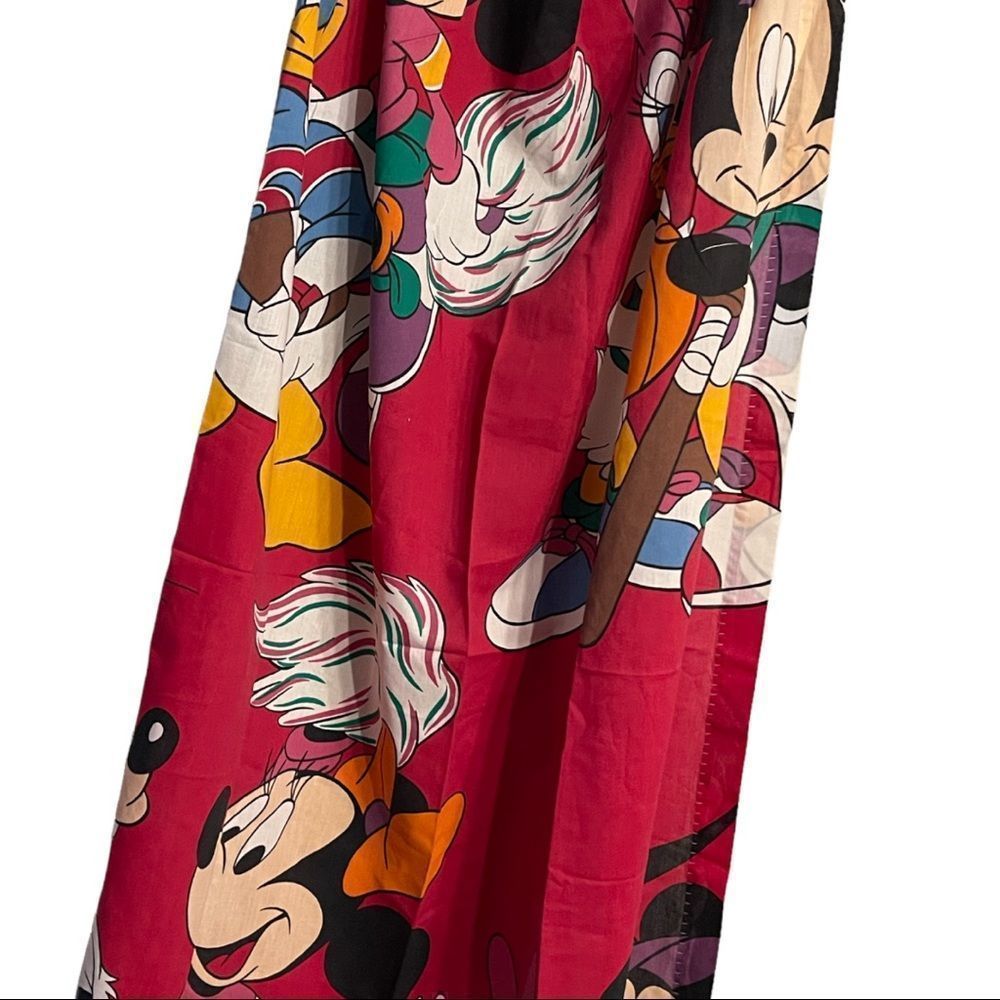 LVintage 80s Disney Mickey Mouse & Friends Sports curtains - Picture 2 of 5